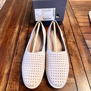 FINAL SALE🎉NWB ECCO Felicia Slip on shoes